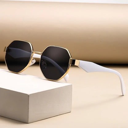 Luna Glide Shades