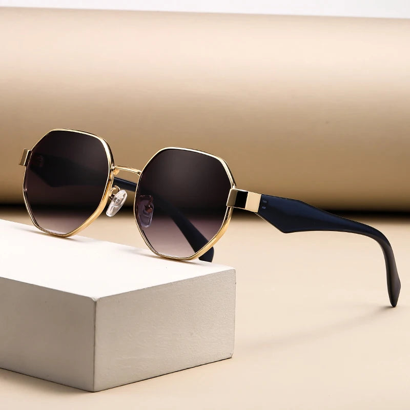Luna Glide Shades
