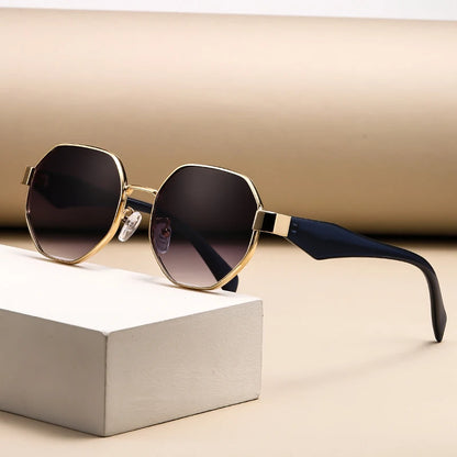 Luna Glide Shades